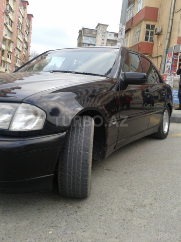 Mercedes C 230 1999, 166,000 km - 2.3 l - Bakı