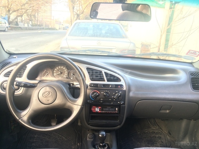 Daewoo Lanos 2010, 142,500 km - 1.3 l - Bakı