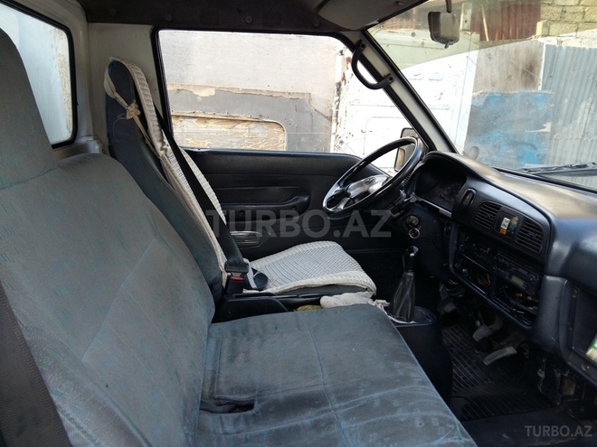 Hyundai H 100 1998, 226,000 km - 2.5 l - Bakı