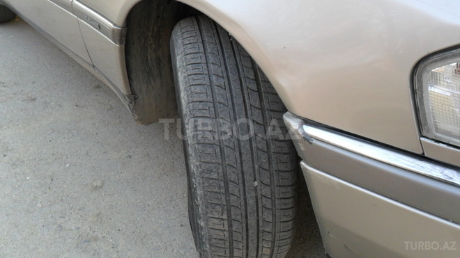 Mercedes C 220 1994, 211,578 km - 2.2 l - Mingəçevir