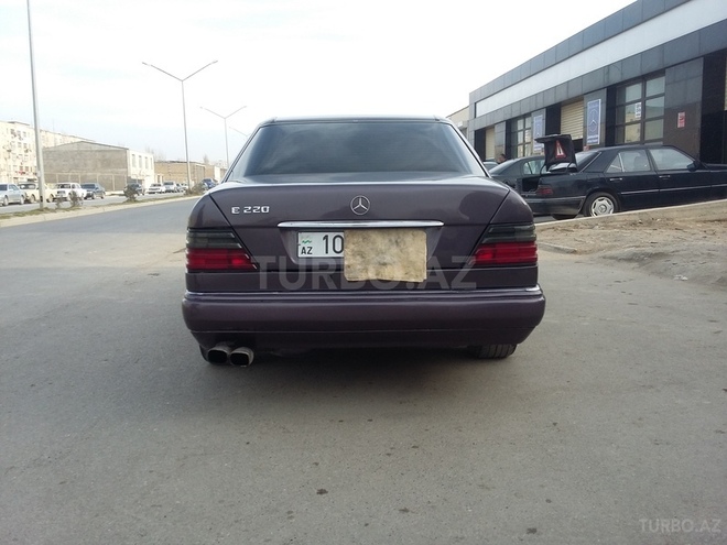 Mercedes E 200 1994, 287,000 km - 2.0 л - Sumqayıt