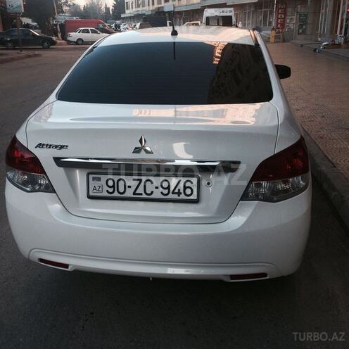 Mitsubishi Attrage 2015, 40,000 km - 1.4 l - Bakı