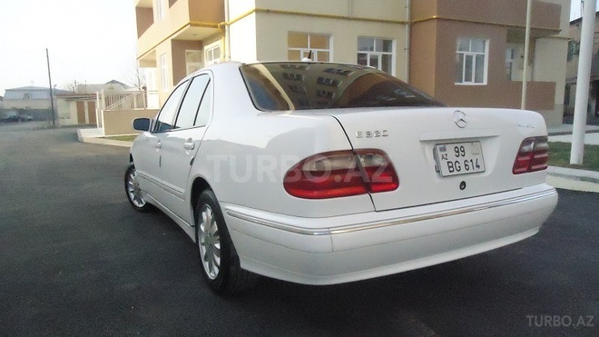 Mercedes E 320 2000, 253,500 km - 3.2 l - Bakı