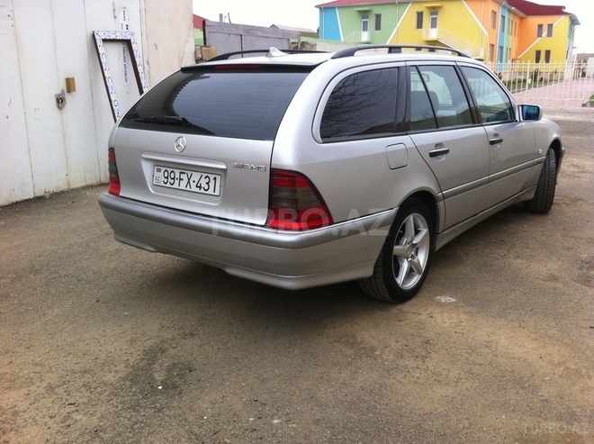 Mercedes C 220 1999, 30,000 km - 1.4 l - Biləsuvar