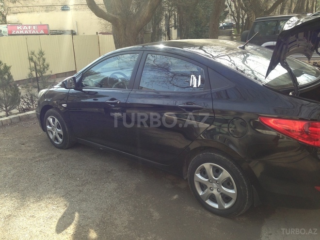 Hyundai Accent 2012, 32,000 km - 1.4 l - Bakı
