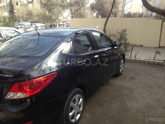 Hyundai Accent 2012, 32,000 km - 1.4 l - Bakı