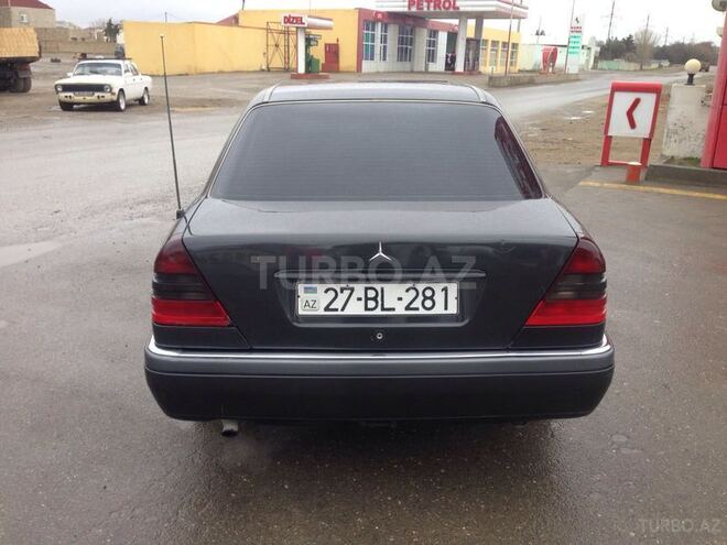 Mercedes C 180 1994, 175,000 km - 1.8 l - Sumqayıt