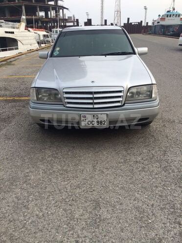 Mercedes C 200 1995, 173,000 km - 2.0 l - Bakı
