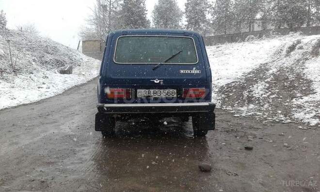 LADA (VAZ) Niva 1991, 9,000,000 km - 1.6 l - Quba