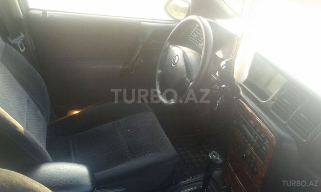 Opel Vectra 1998, 210,000 km - 1.8 л - Yevlax
