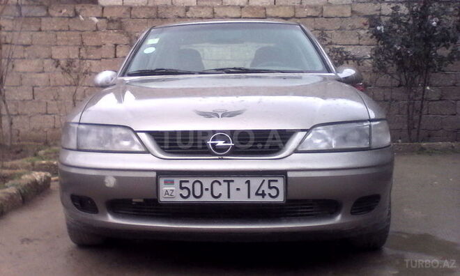 Opel Vectra 1996, 210,000 km - 1.7 l - Bakı