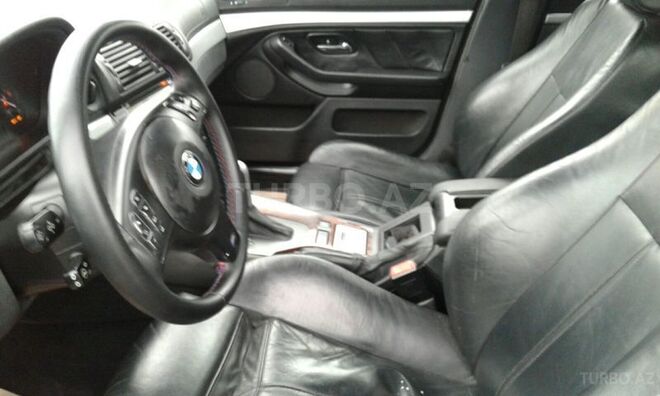 BMW 525 2002, 187,000 km - 2.5 l - Bakı