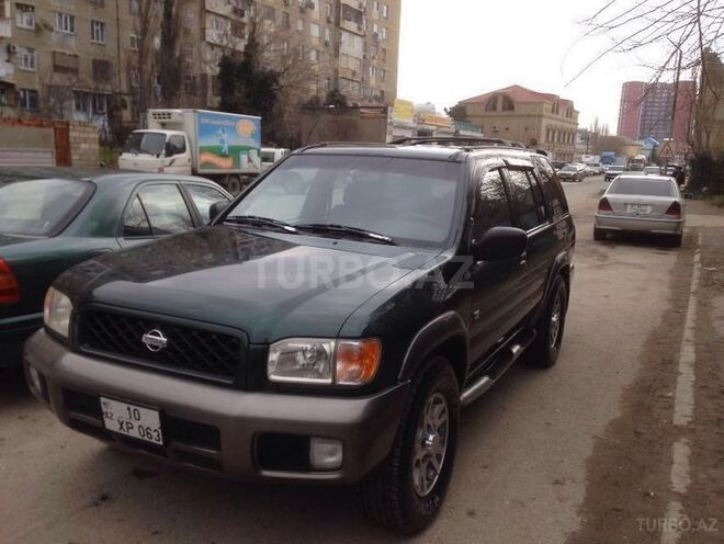 Nissan Pathfinder 1999, 197,000 km - 3.5 l - Bakı