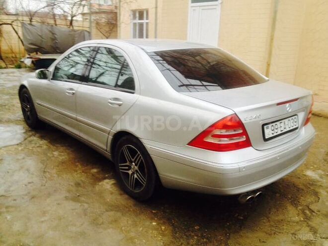 Mercedes C 240 2001, 168,000 km - 2.6 l - Sumqayıt