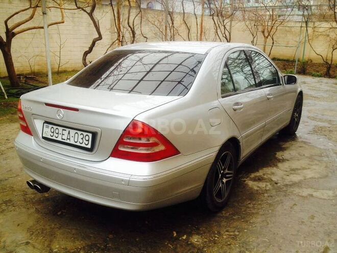 Mercedes C 240 2001, 168,000 km - 2.6 l - Sumqayıt