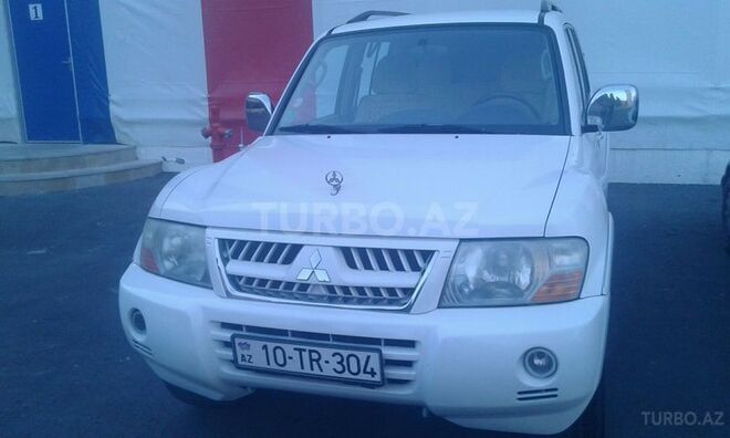 Mitsubishi Pajero 2004, 264,000 km - 3.0 l - Bakı