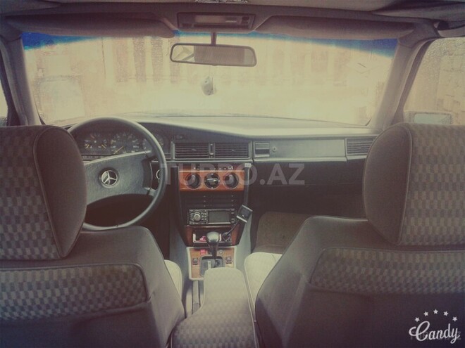 Mercedes 190 1991, 250,000 km - 2.0 l - Bakı