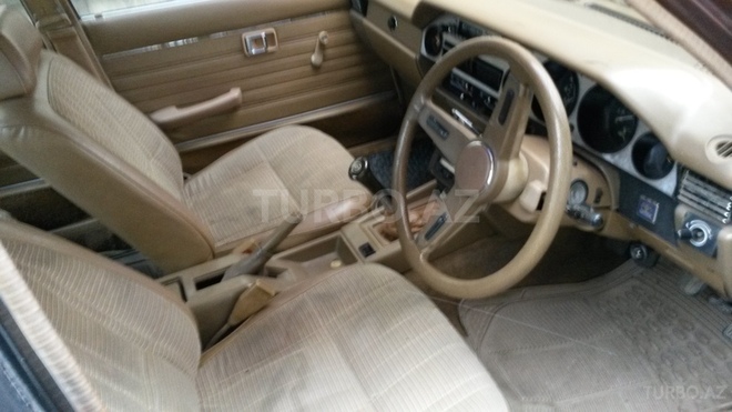 Toyota Carina 1982, 390,000 km - 1.6 l - Bakı