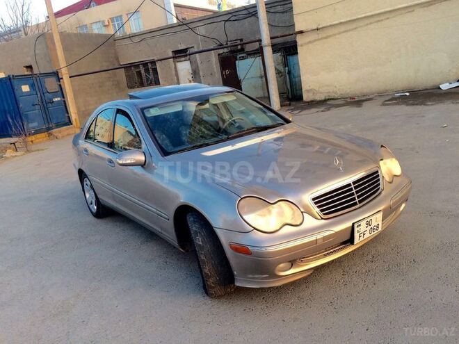 Mercedes C 240 2003, 178,000 km - 2.4 l - Sumqayıt
