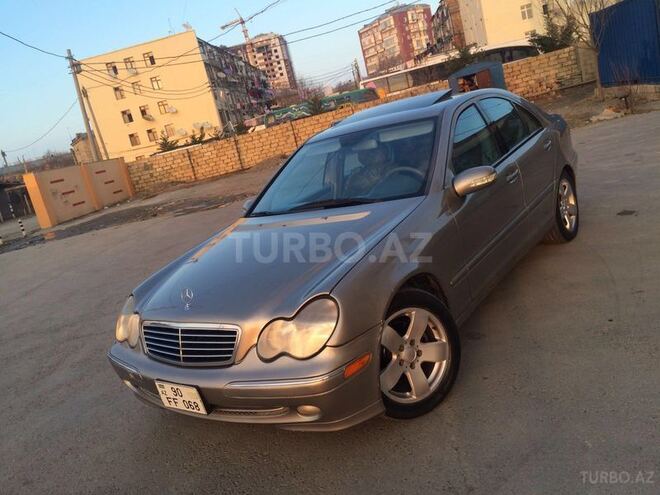 Mercedes C 240 2003, 178,000 km - 2.4 l - Sumqayıt