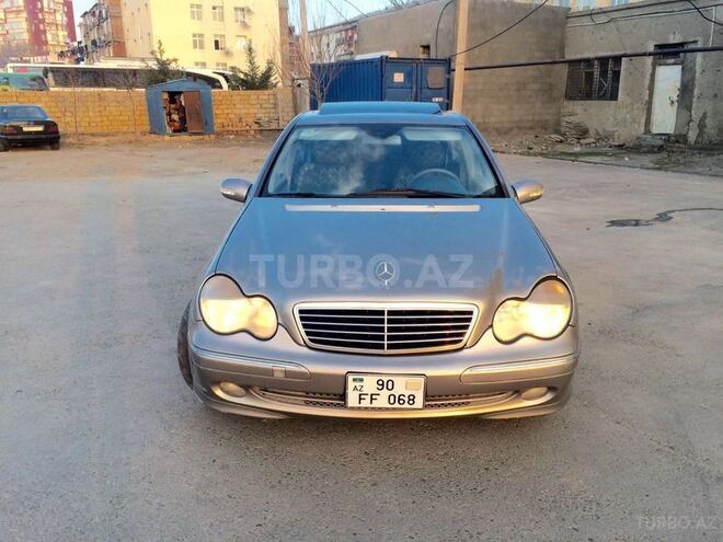 Mercedes C 240 2003, 178,000 km - 2.4 l - Sumqayıt