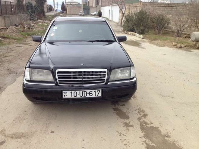 Mercedes C 220 1993, 400,000 km - 2.2 l - Bakı