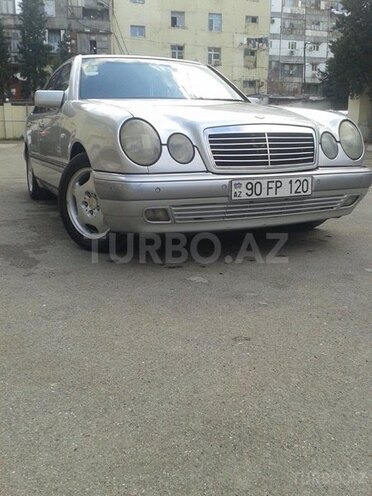 Mercedes E 230 1996, 272,600 km - 2.3 l - Bakı