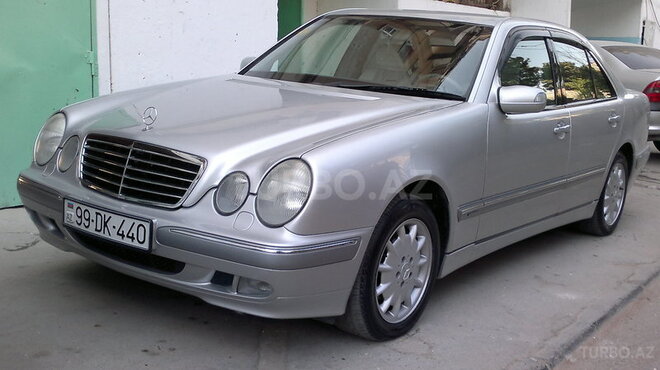 Mercedes E 240 2000, 180,000 km - 2.4 l - Bakı