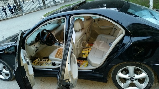 Mercedes C 230 2006, 134,000 km - 2.5 l - Bakı