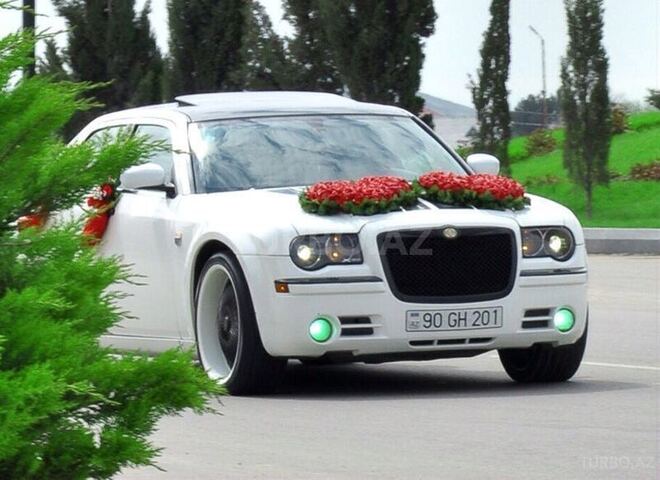 Chrysler 300C 2005, 151,000 km - 5.7 l - Bakı