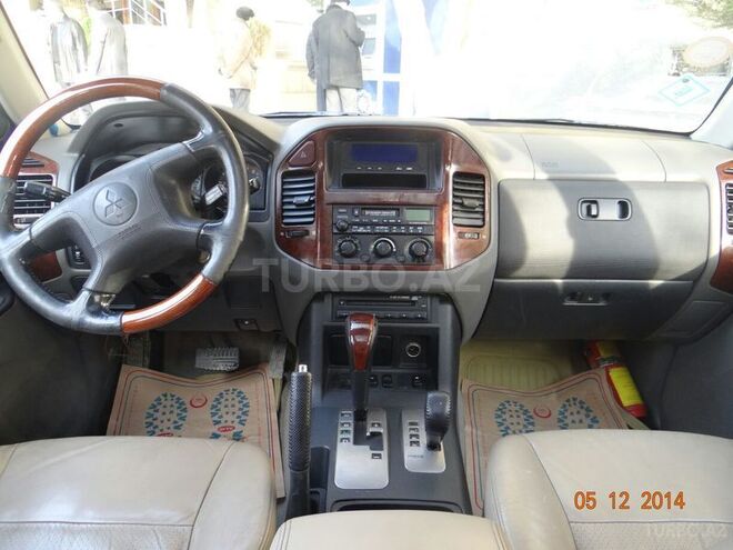 Mitsubishi Pajero 2006, 127,000 km - 0.3 l - Bakı