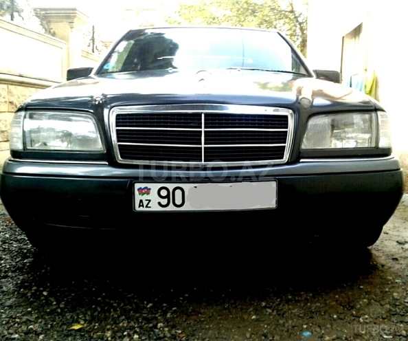 Mercedes C 180 1995, 200,000 km - 1.8 l - Bakı
