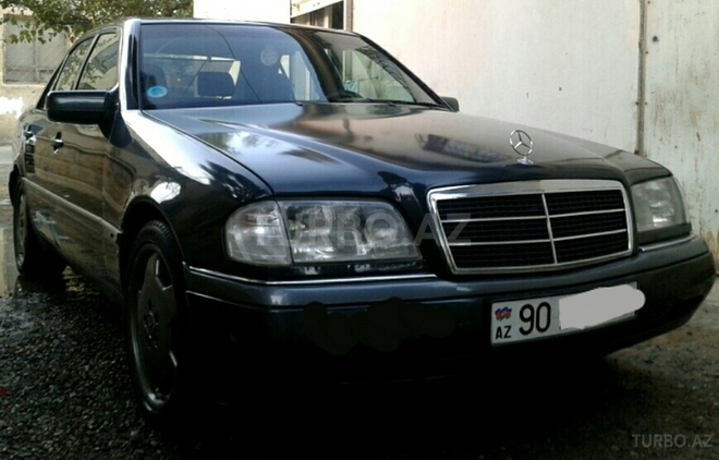 Mercedes C 180 1995, 200,000 km - 1.8 l - Bakı
