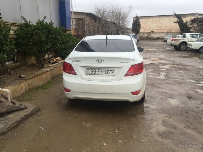 Hyundai Accent 2013, 65,000 km - 1.6 l - Bakı