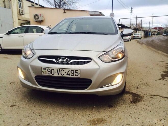 Hyundai Accent 2012, 71,700 km - 1.6 л - Bakı