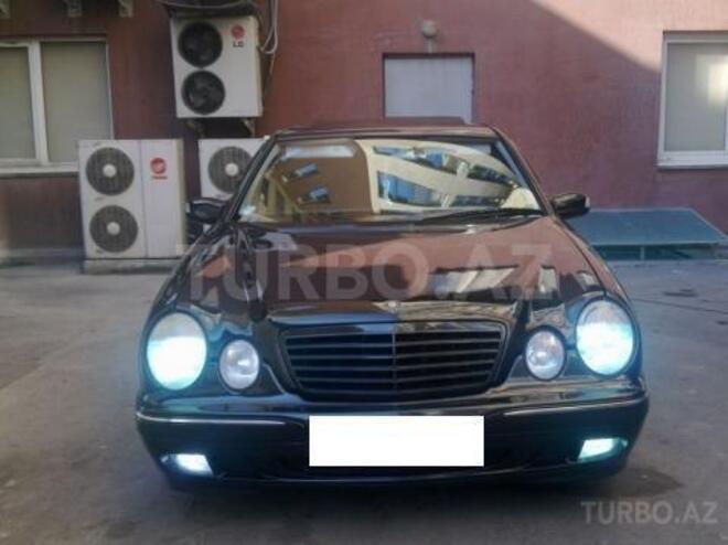 Mercedes E 240 2001, 233,000 km - 2.6 l - Bakı