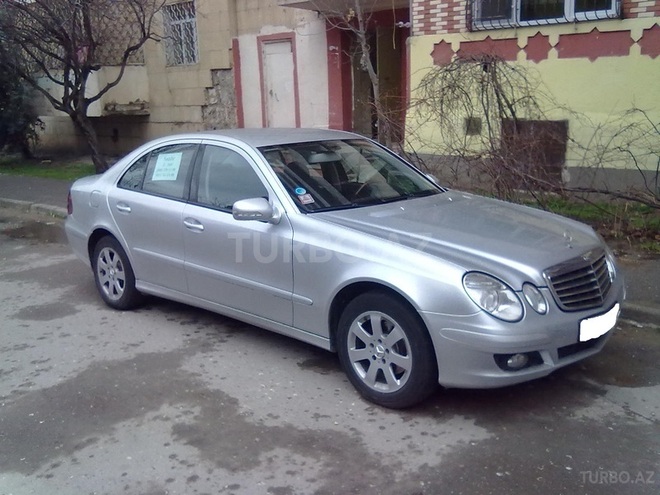 Mercedes E 220 2008, 212,000 km - 2.2 л - Bakı