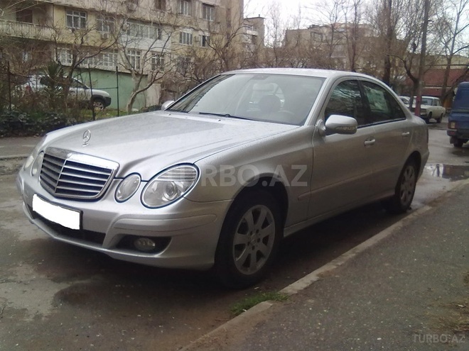 Mercedes E 220 2008, 212,000 km - 2.2 л - Bakı