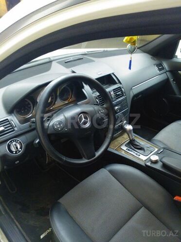 Mercedes C 200 2009, 208,000 km - 1.8 л - Bakı