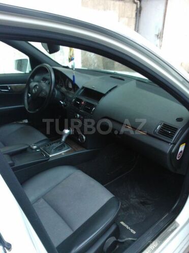 Mercedes C 200 2009, 208,000 km - 1.8 л - Bakı