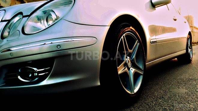 Mercedes E 270 2002, 164,000 km - 2.7 l - Bakı