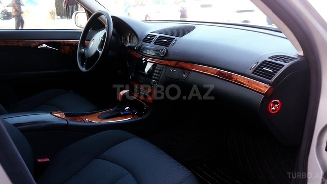 Mercedes E 270 2002, 164,000 km - 2.7 l - Bakı