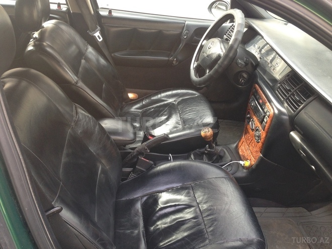 Opel Vectra 1996, 370,000 km - 1.8 л - Bakı