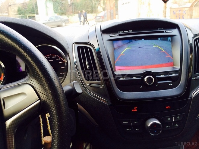 MG 5 2012, 63,000 km - 1.6 l - Bakı