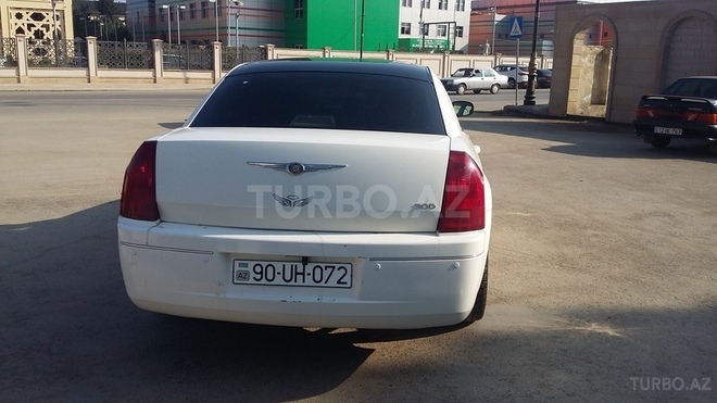 Chrysler 300C 2007, 72,000 km - 0.3 l - Biləsuvar
