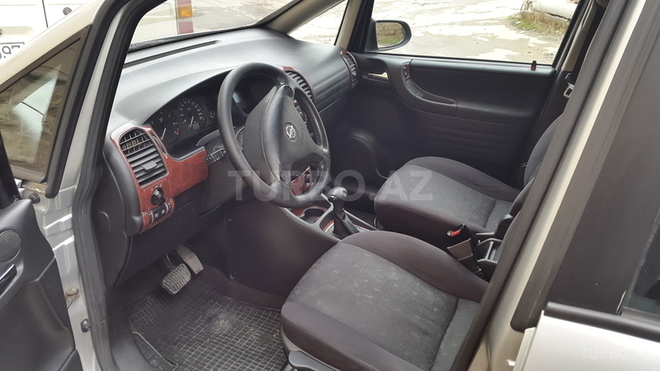 Opel Zafira 2001, 298,000 km - 2.2 l - Bakı