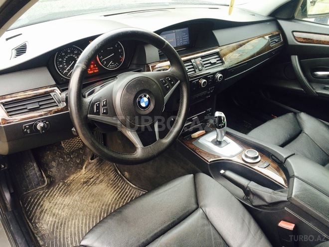 BMW 535 2008, 235,000 km - 3.0 л - Bakı