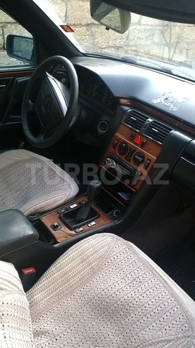 Mercedes E 200 1997, 623,223 km - 2.0 l - Bakı