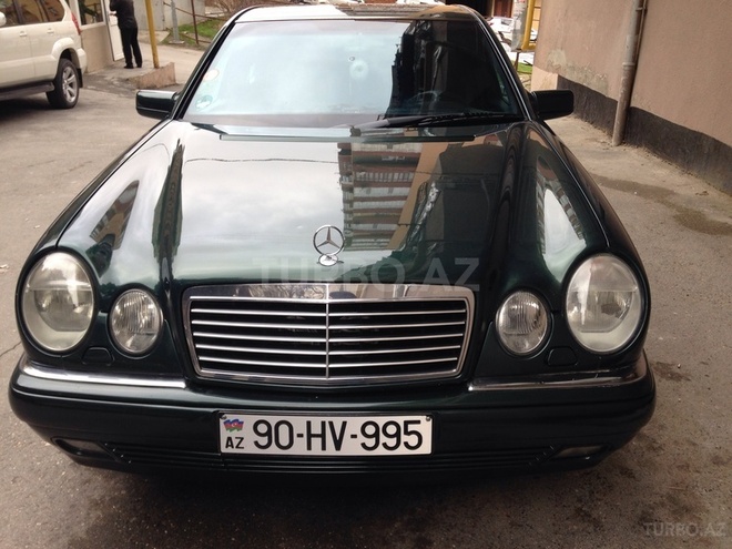 Mercedes E 200 1997, 232,434 km - 2.0 l - Bakı