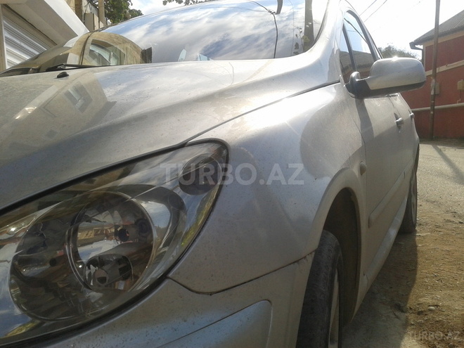 Peugeot 307 2004, 175,000 km - 2.0 l - Bakı